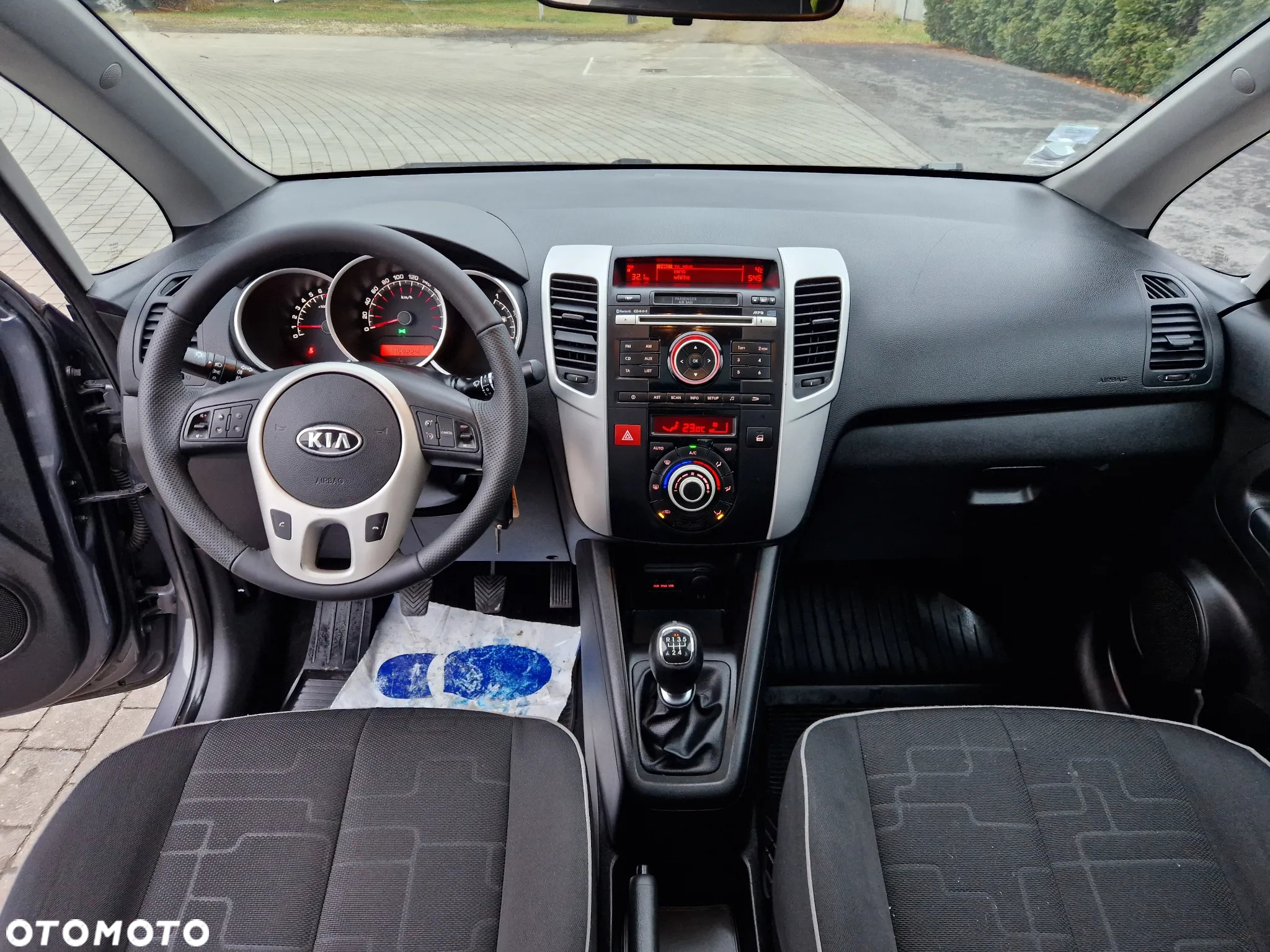 Kia Venga 1.4 CVVT Dream Team Edition - 11
