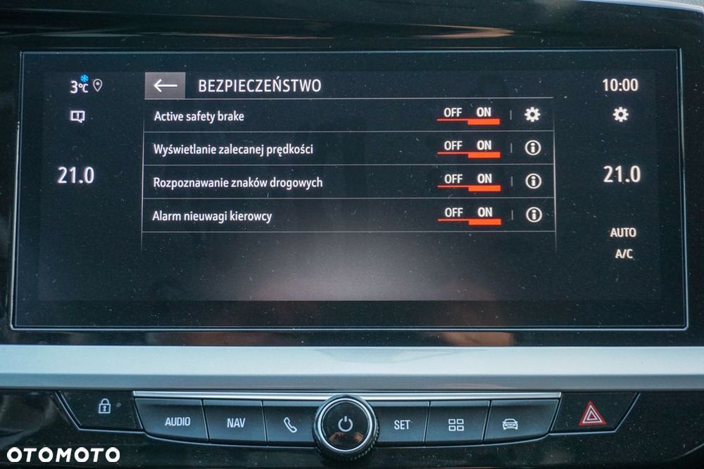 Opel Grandland 1.2 T GS Light S&S - 26