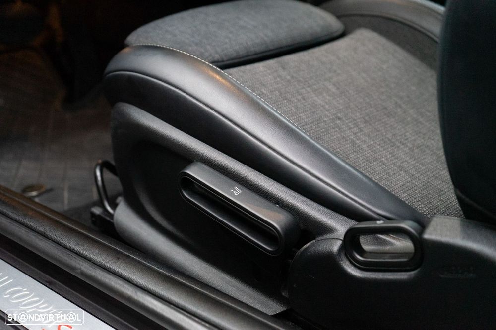 MINI 3 Portas Cooper S Auto - 27