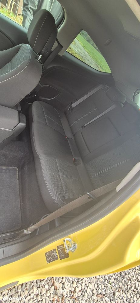 Opel Astra 1.6 T Sport - 15