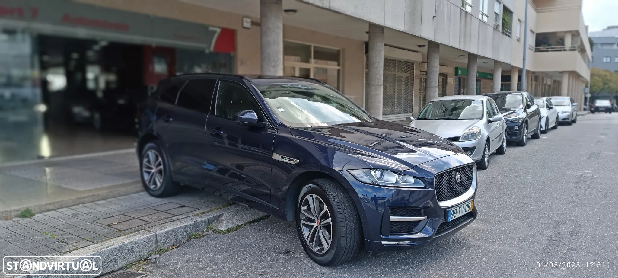Jaguar F-Pace 2.0 i4D R-Sport Aut. - 2