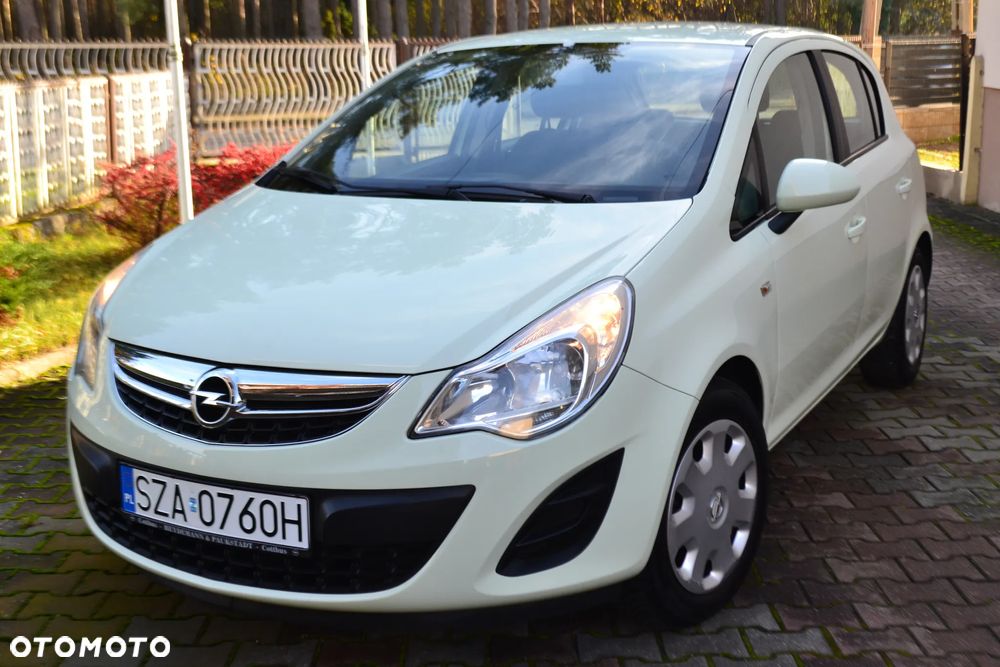 Opel Corsa 1.4 Cosmo - 2