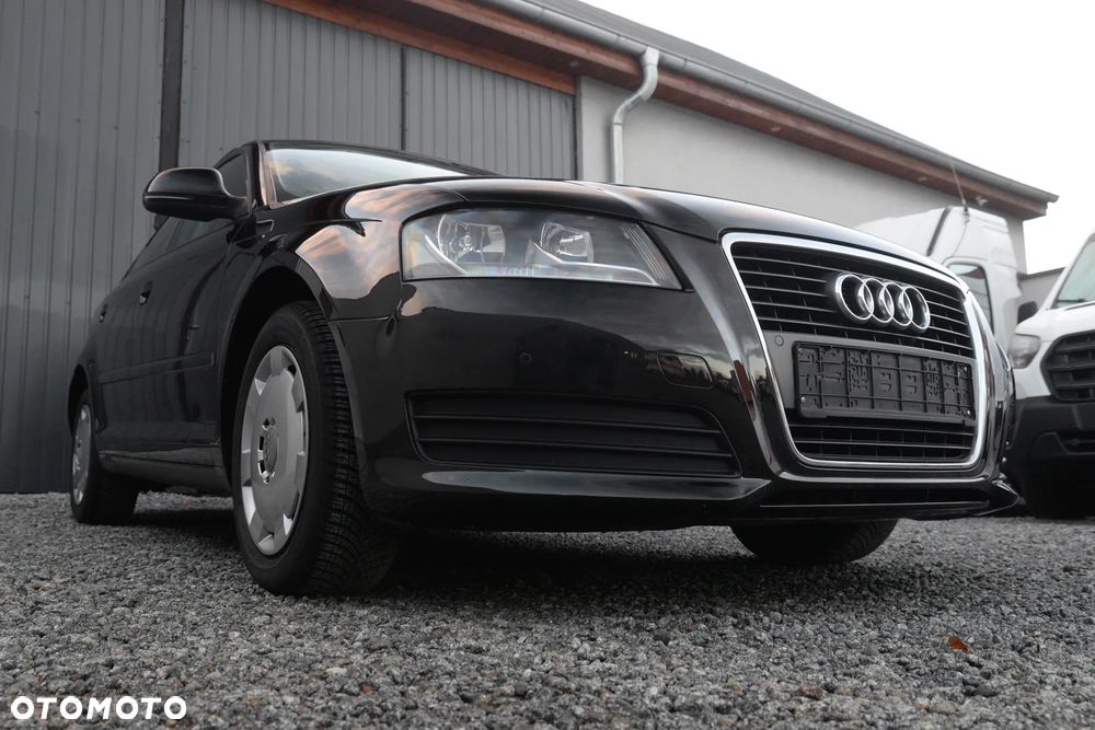 Audi A3 Sportback - 10