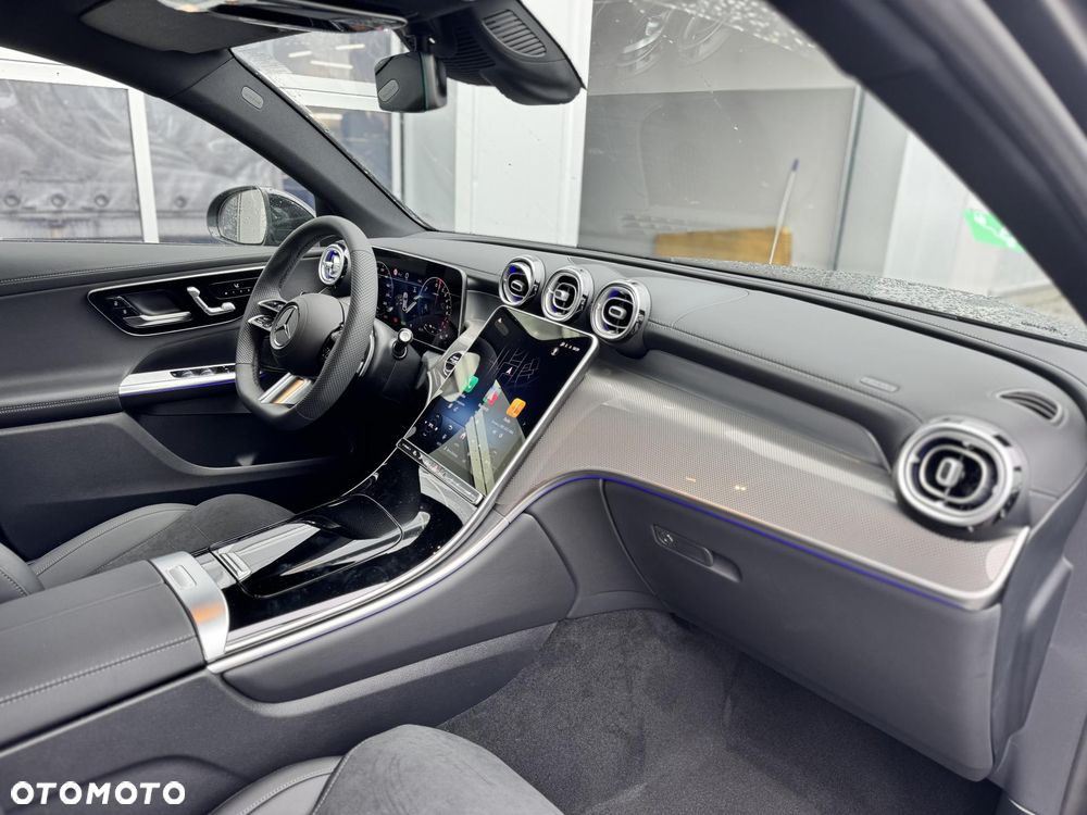 Mercedes-Benz GLC 300 e PHEV 4-Matic AMG Line - 17