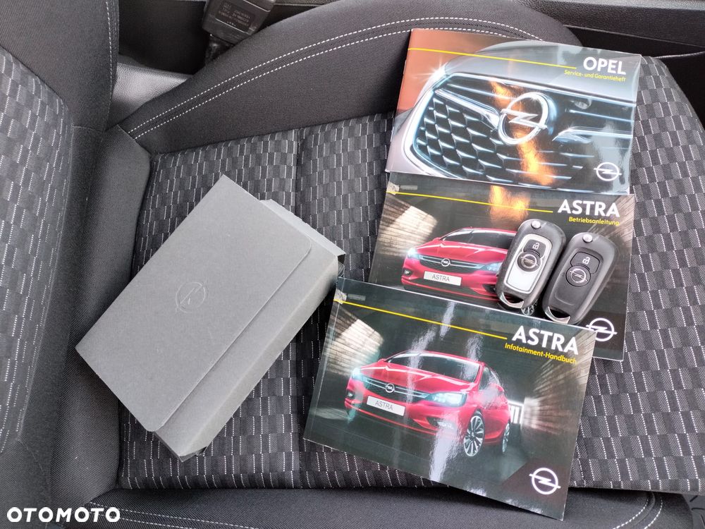 Opel Astra - 28