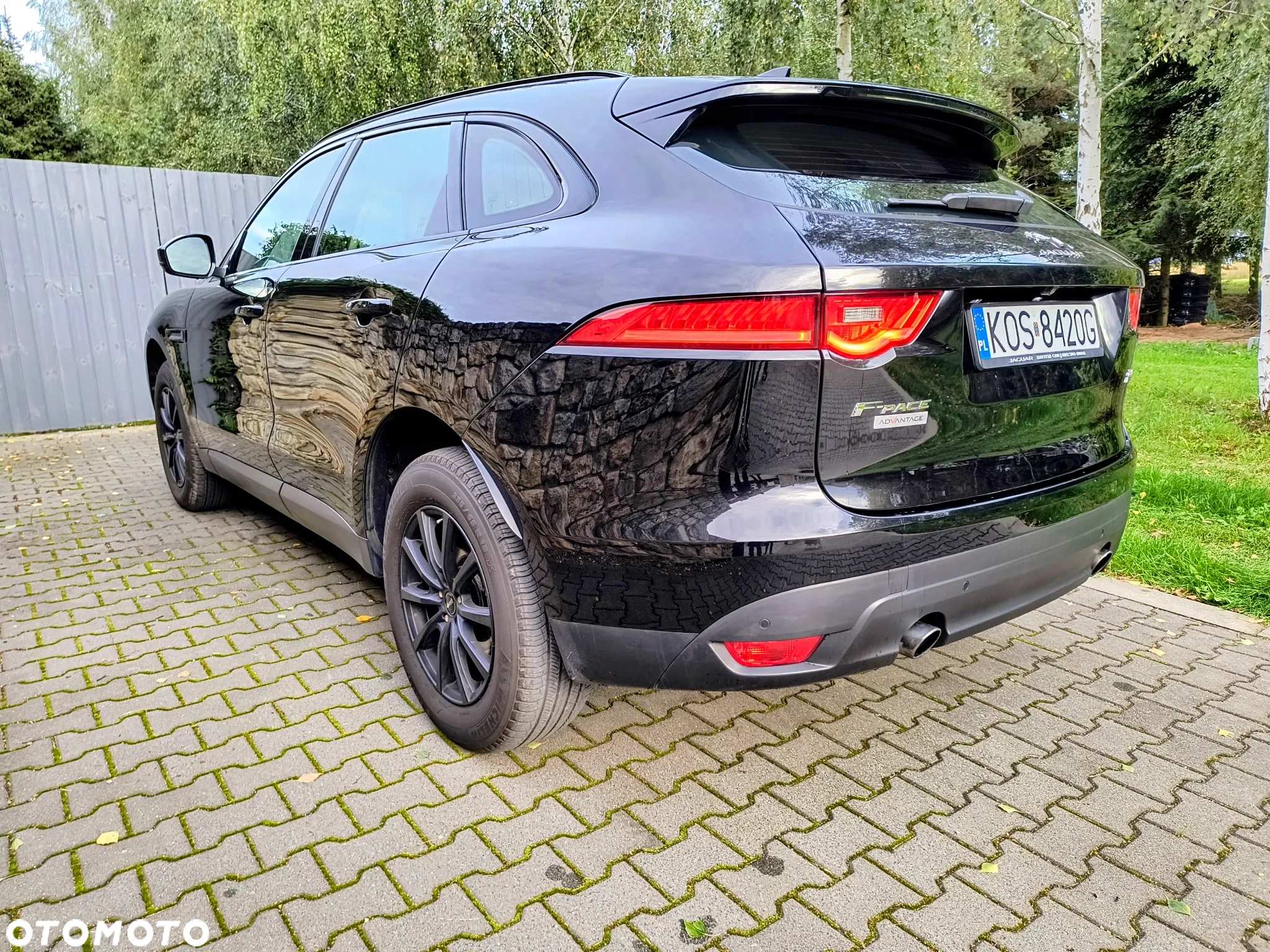 Jaguar F-Pace 25t AWD R-Sport - 6