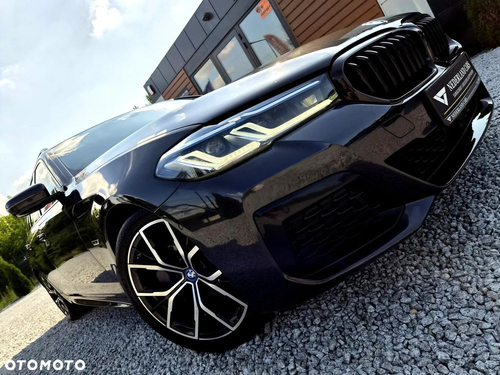 BMW Seria 5 530e M Sport sport - 34