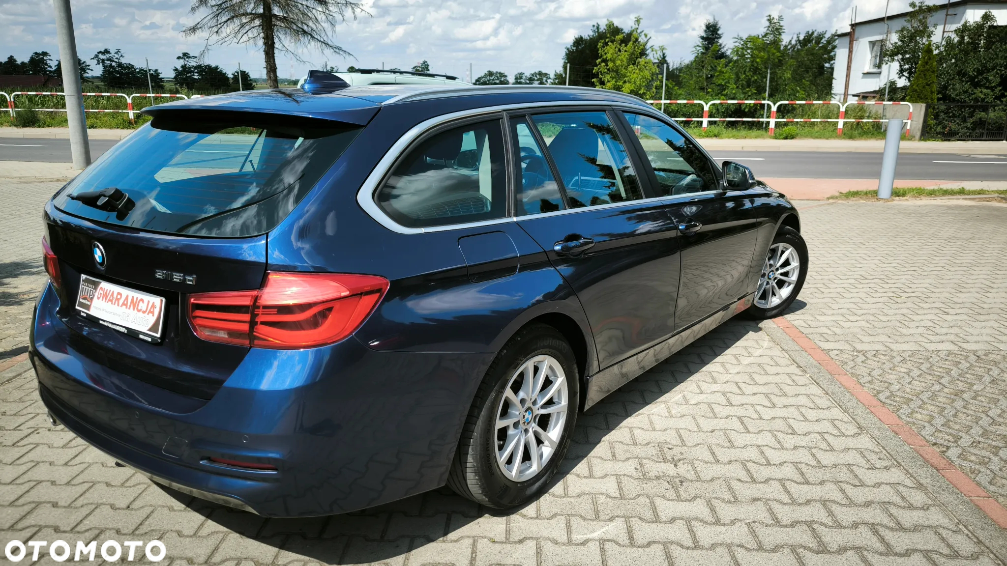 BMW Seria 3 316d Sport Line - 7