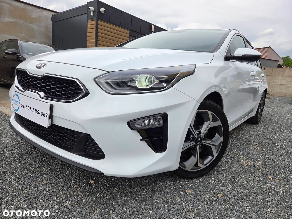 Kia Ceed 1.5 T-GDI L Business Line Plus DCT - 3