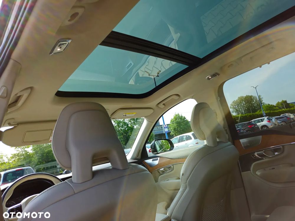 Volvo XC 90 T8 AWD Twin Engine Geartronic Inscription - 22
