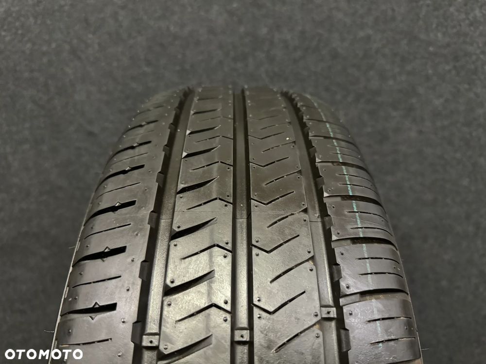 Hankook Radial RA28E 215/65/16C 102H 1szt. Nowa z zapasu! - 2