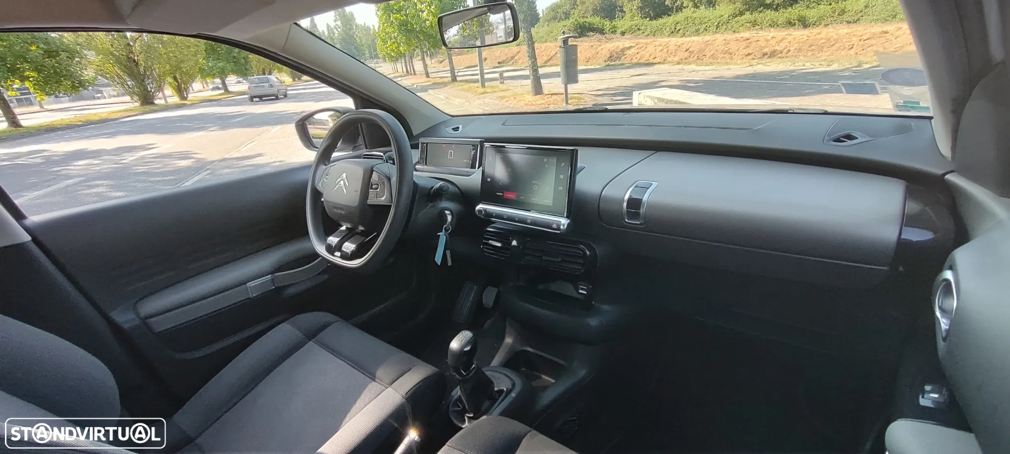 Citroën C4 Cactus 1.2 PureTech Live - 16
