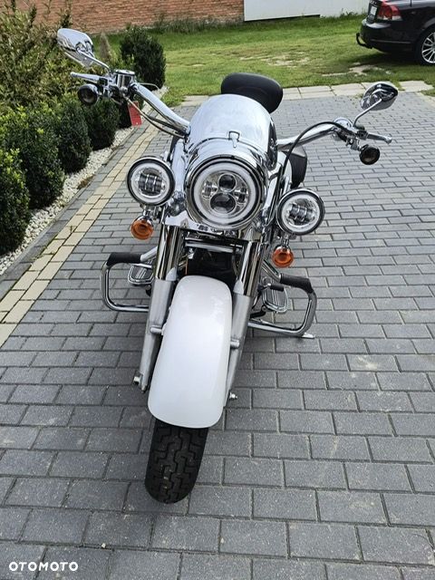Harley-Davidson Touring Road King - 1