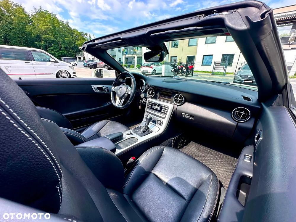 Mercedes-Benz SLK - 14