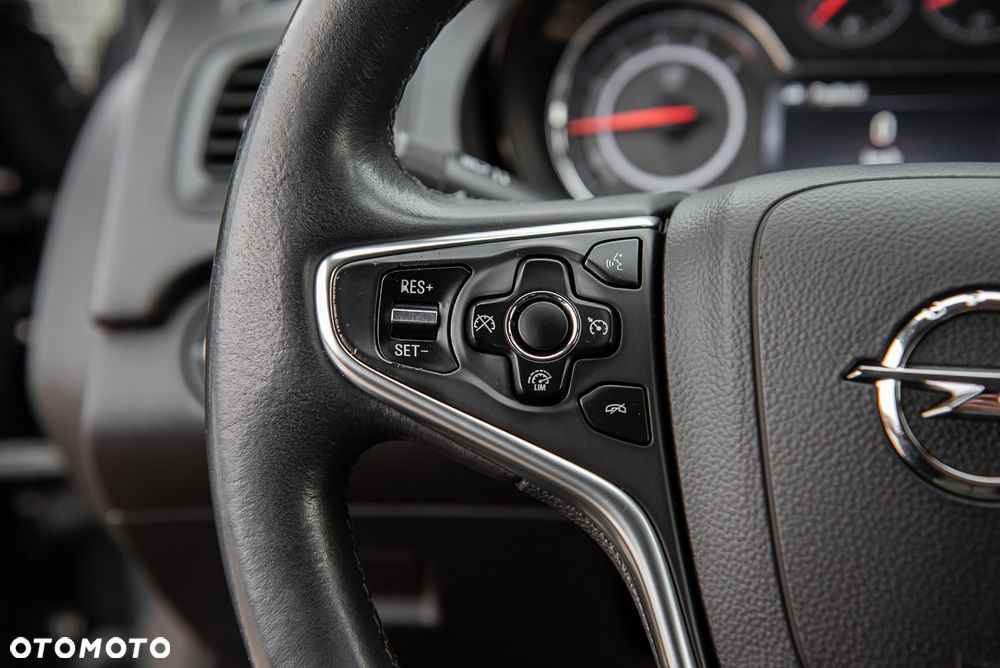 Opel Insignia 2.0 CDTI Cosmo ecoFLEX S&S - 21