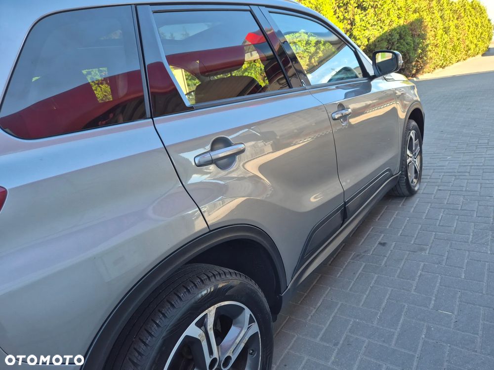 Suzuki Vitara 1.6 DDiS (4x2) Comfort+ - 24
