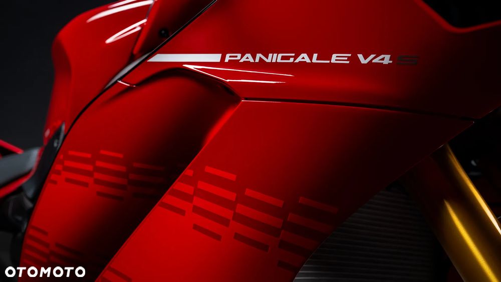 Ducati Panigale V4S - 8