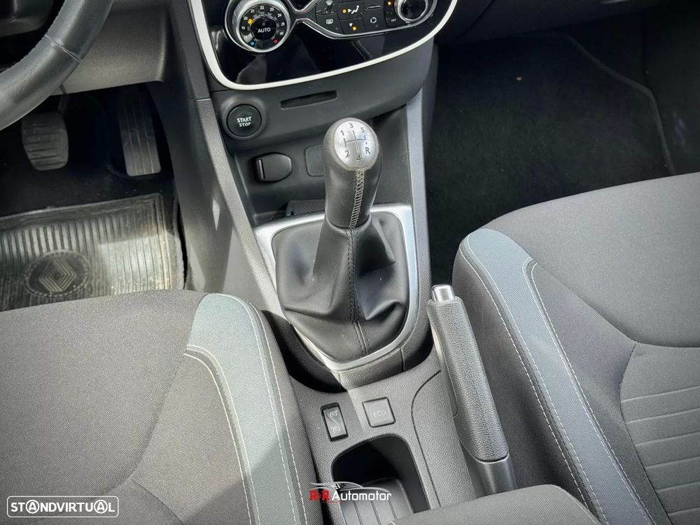 Renault Clio 1.5 dCi Dynamique S - 12
