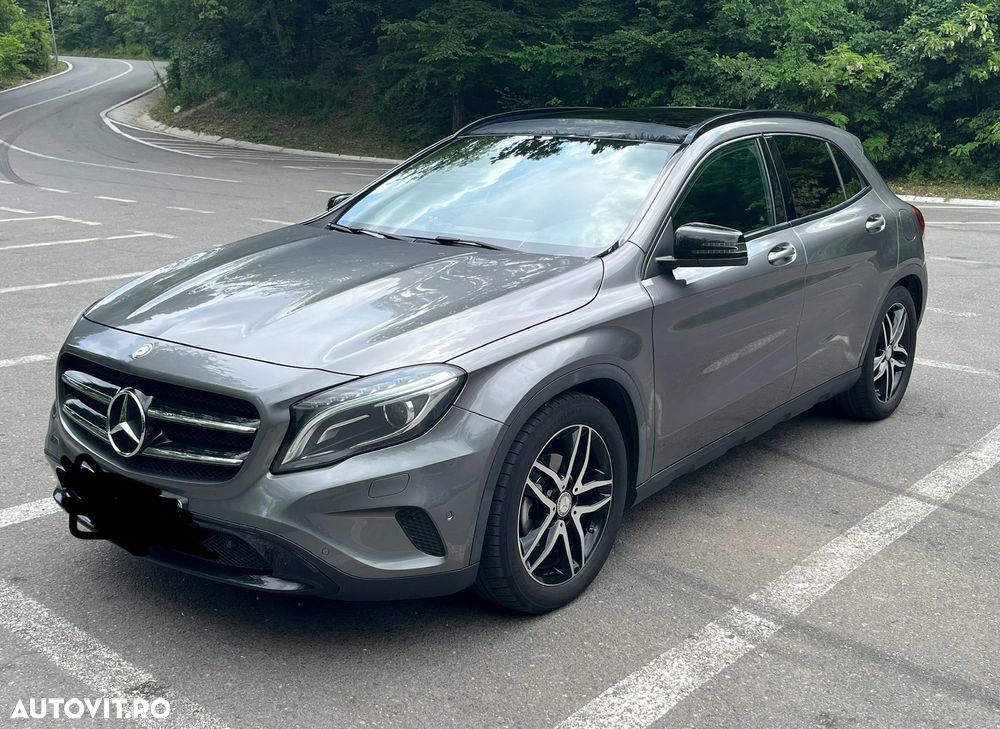 Mercedes-Benz GLA 220 CDI 4Matic 7G-DCT - 2