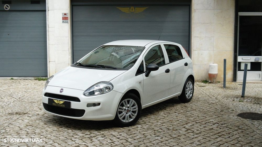 Fiat Punto 1.2 Lounge S&S - 3
