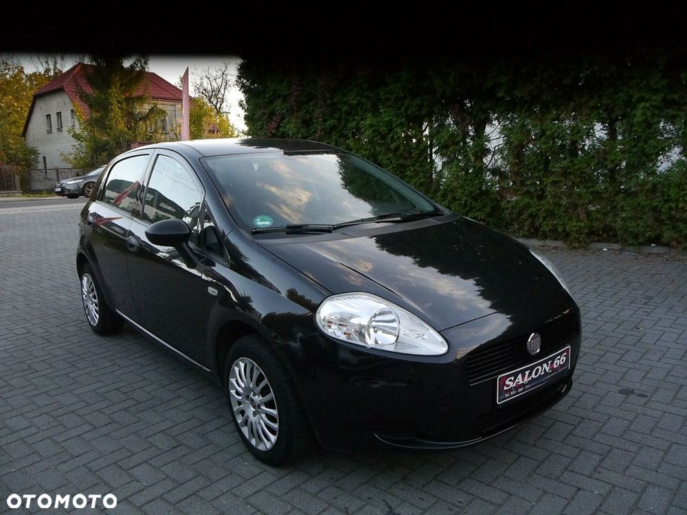 Fiat Punto 2012 photo 3