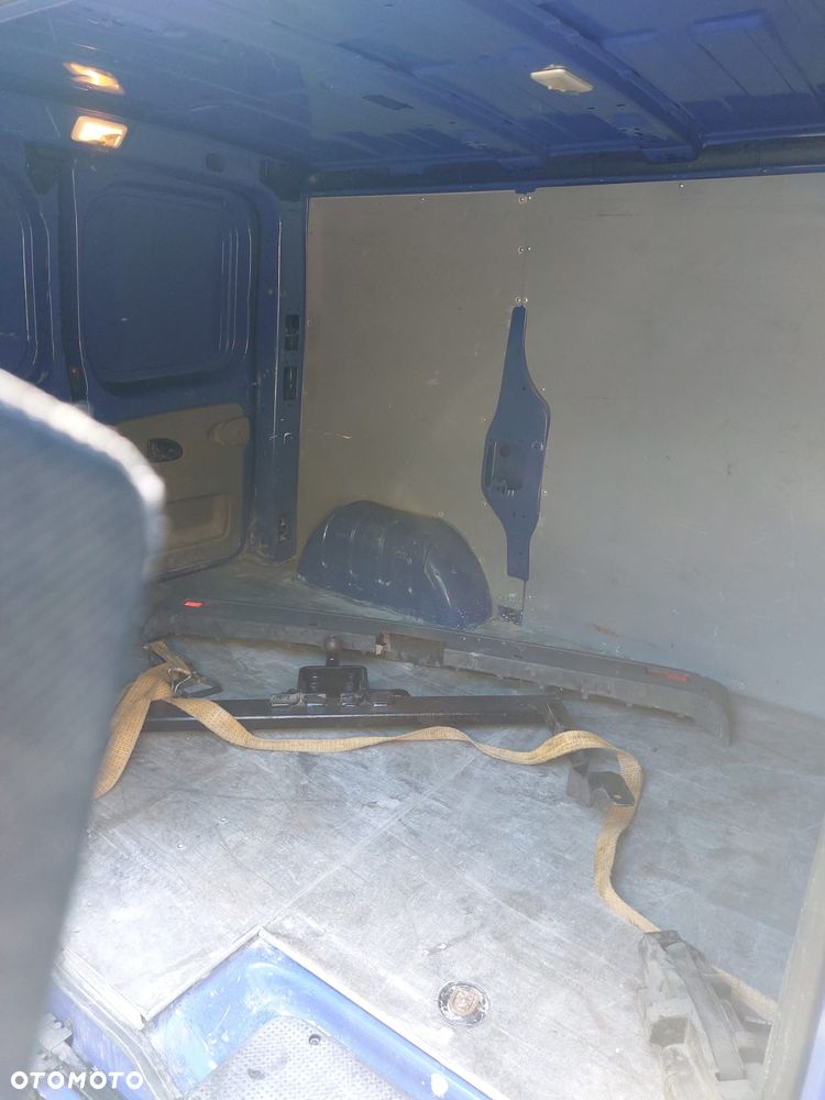 Renault Trafic - 2
