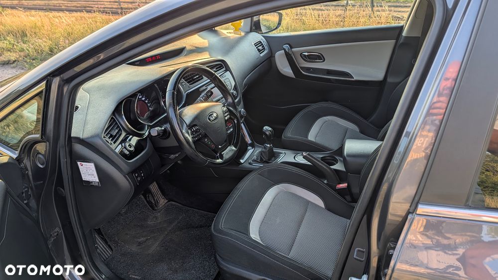 Kia Ceed 1.6 CRDi XL - 26