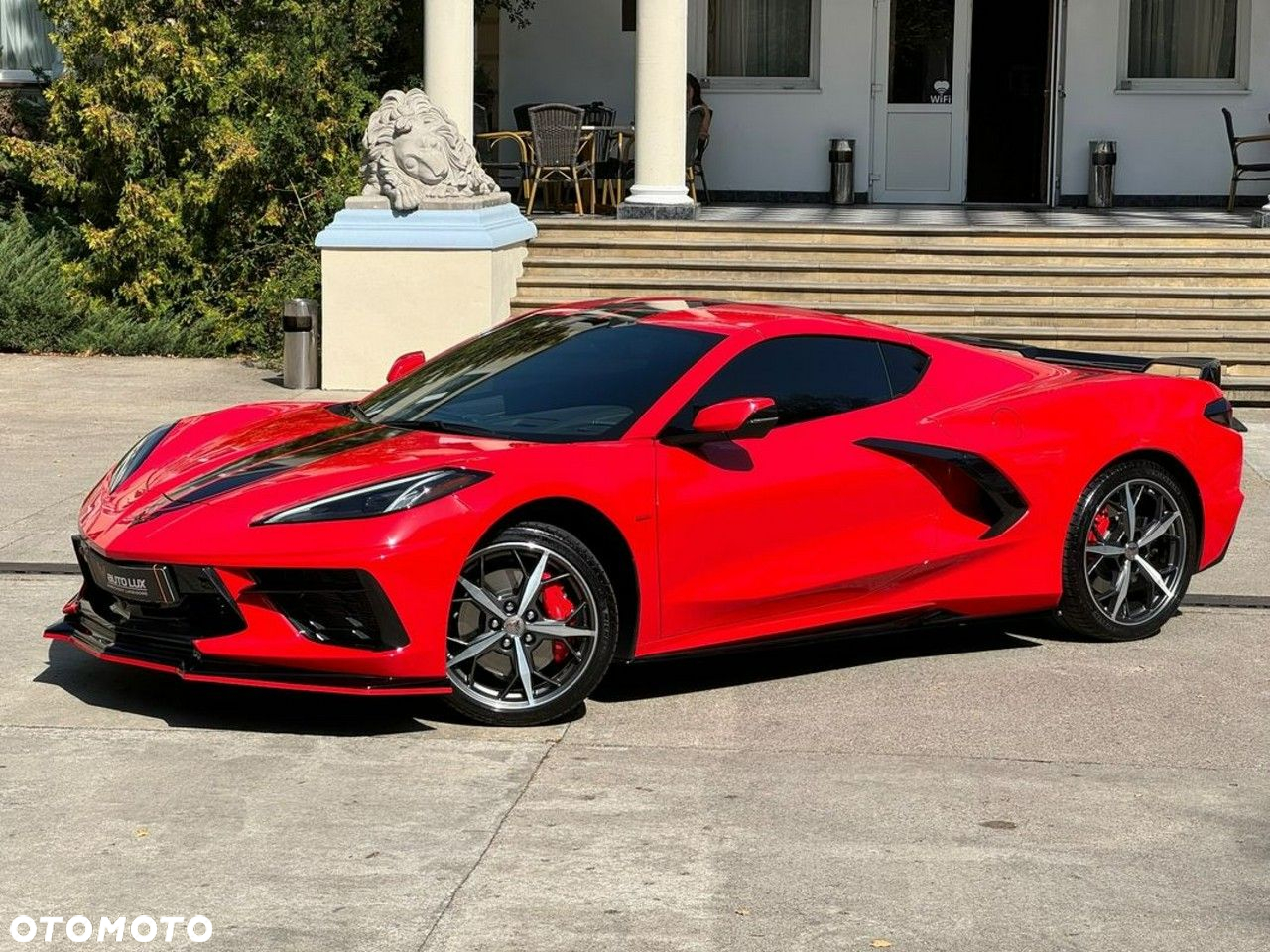 Chevrolet Corvette - 9