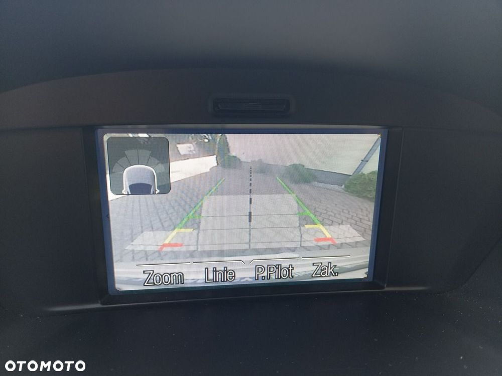 Ford Kuga 2.0 TDCi 2x4 Titanium - 34