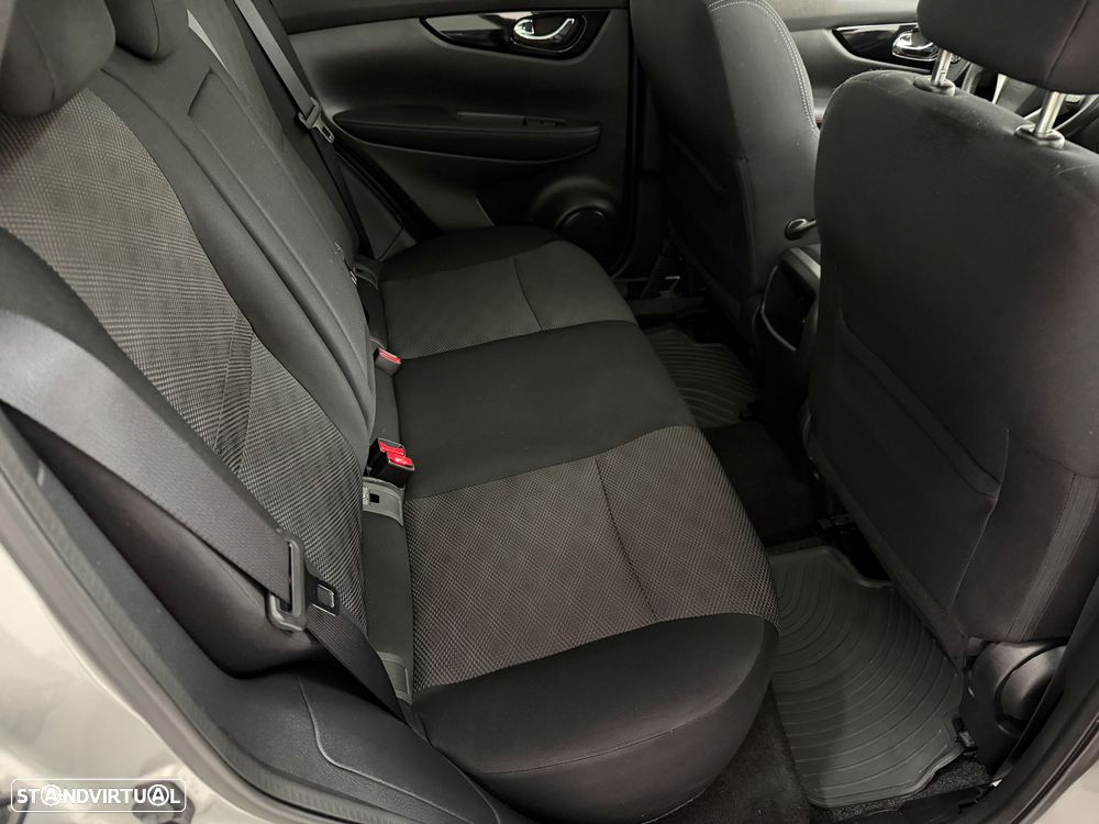 Nissan Qashqai 1.5 dCi DPF 360 - 29