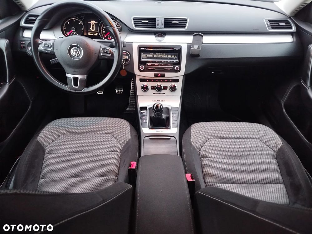 Volkswagen Passat Alltrack - 18