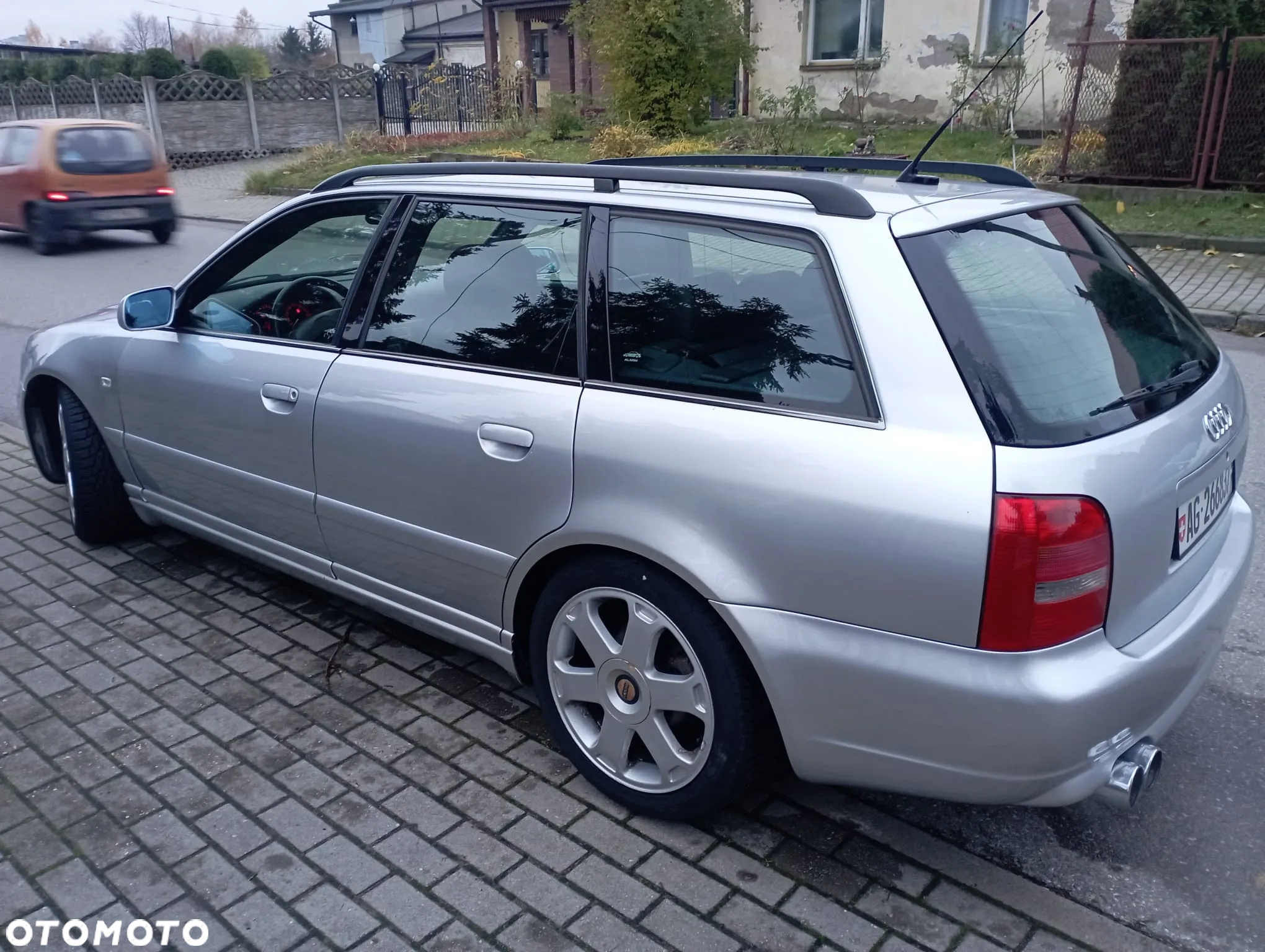 Audi S4 Avant 2.7 Quattro - 8