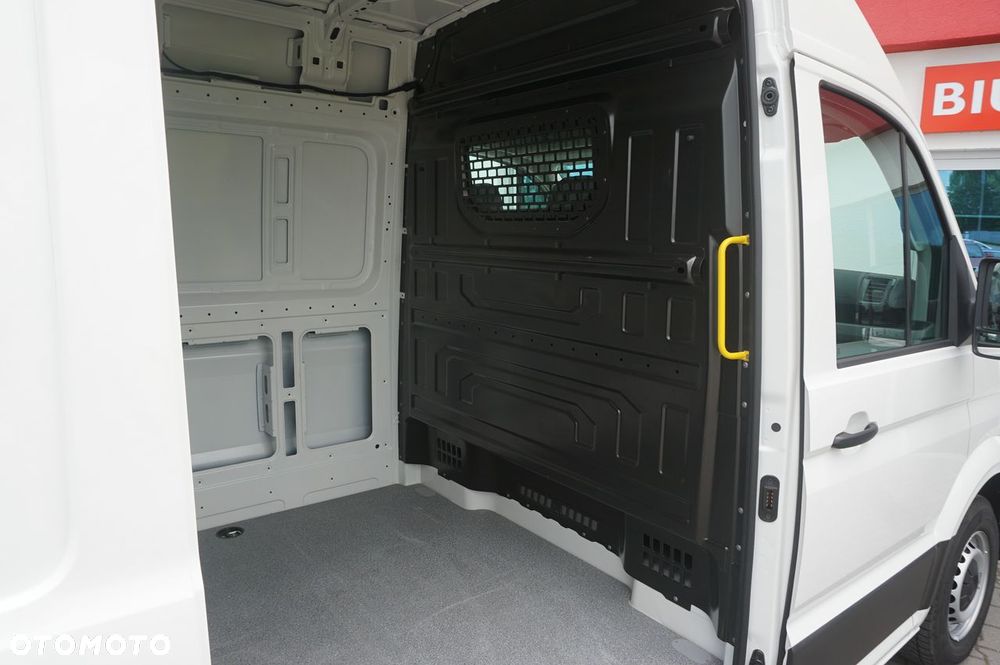 Volkswagen CRAFTER - 30