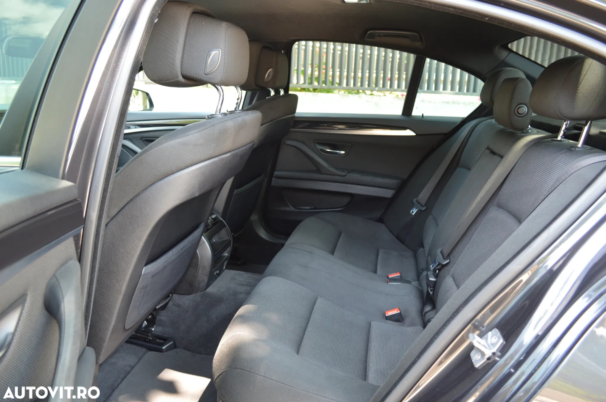 BMW Seria 5 520d Aut. - 7