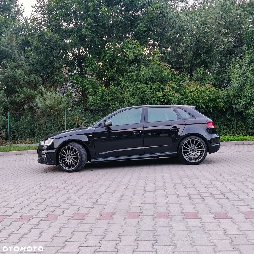 Audi A3 Sportback 2.0 TDI clean diesel Quattro Attraction - 2
