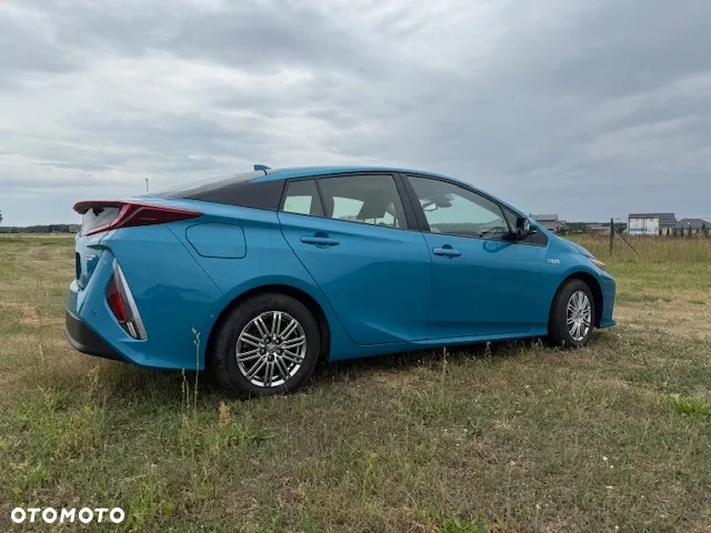 Toyota Prius Plug-in 1.8 Hybrid Executive - 7