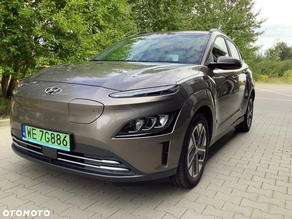 Hyundai Kona 64kWh Executive - 4