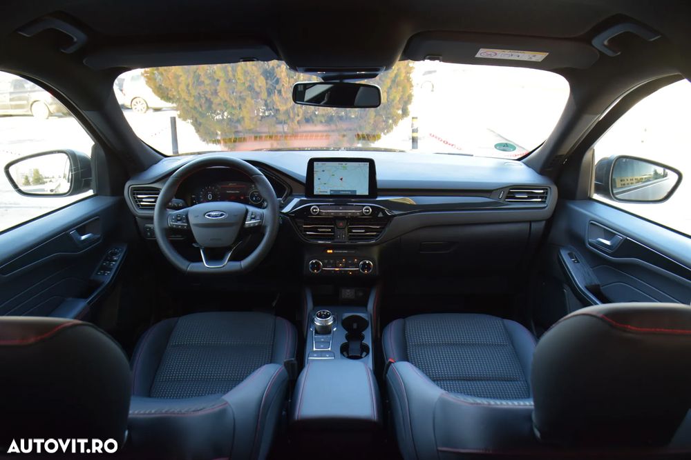 Ford Kuga 2.5 Duratec PHEV ST-LINE - 17