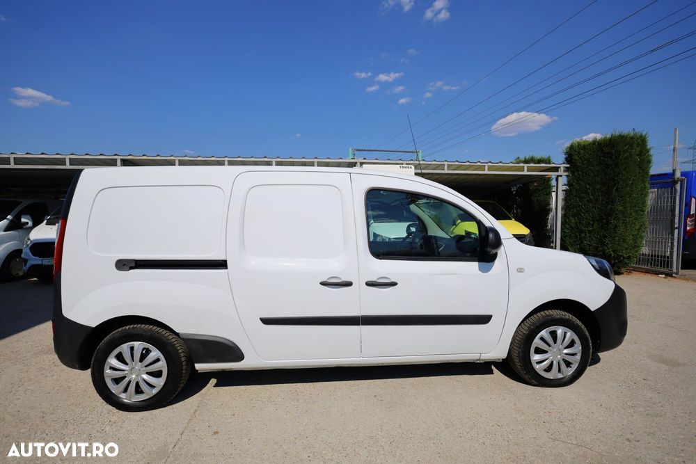 Renault Kangoo Maxi - 10