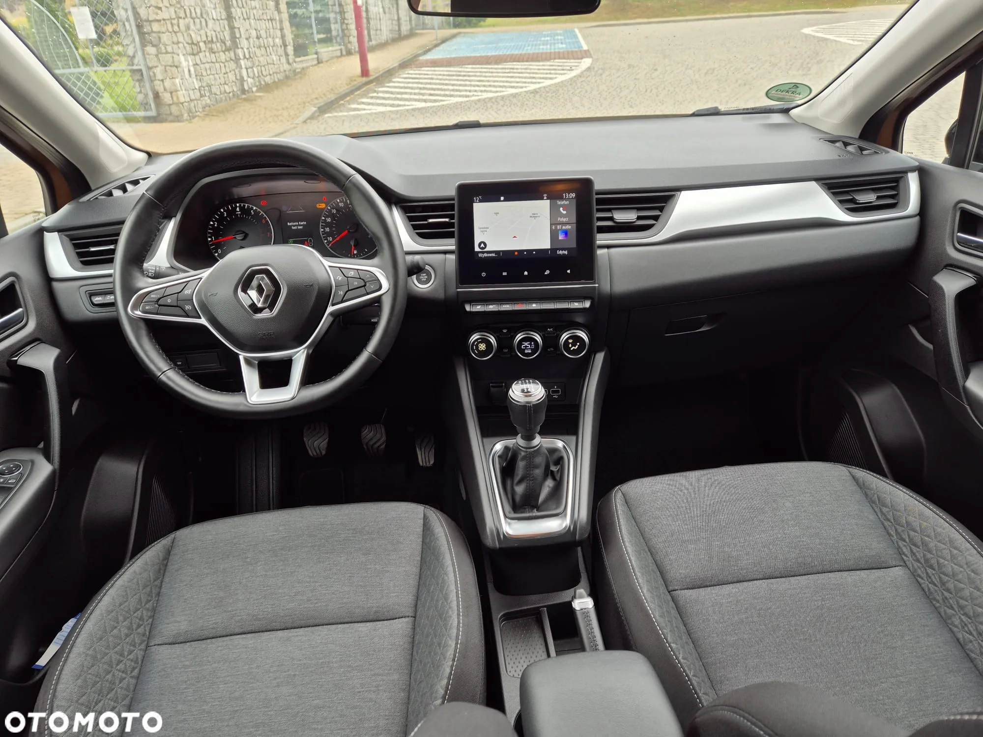 Renault Captur 1.3 TCe mHEV Techno - 14