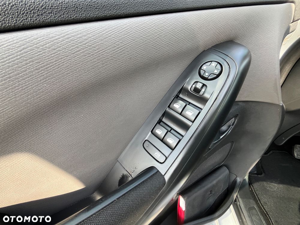 Citroën C4 Picasso e-HDi 90 ETG6 Attraction - 21