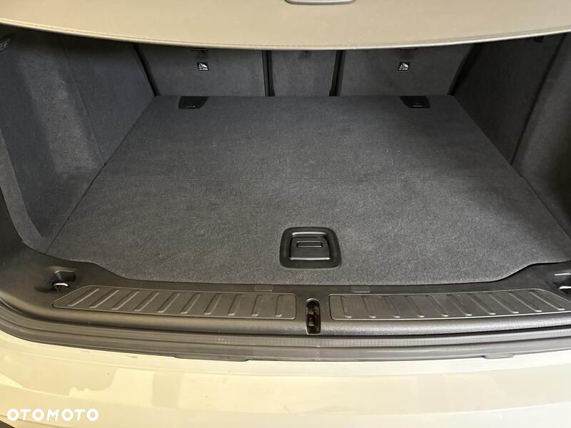 BMW X3 xDrive20d mHEV - 24