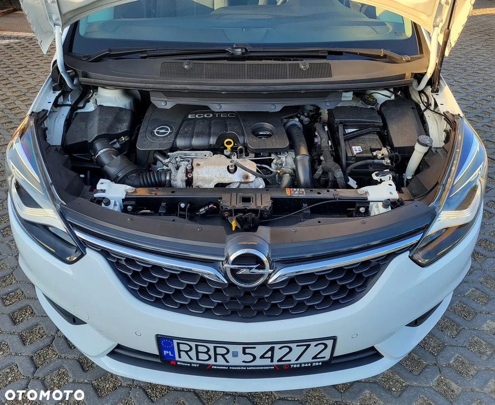 Opel Zafira - 32