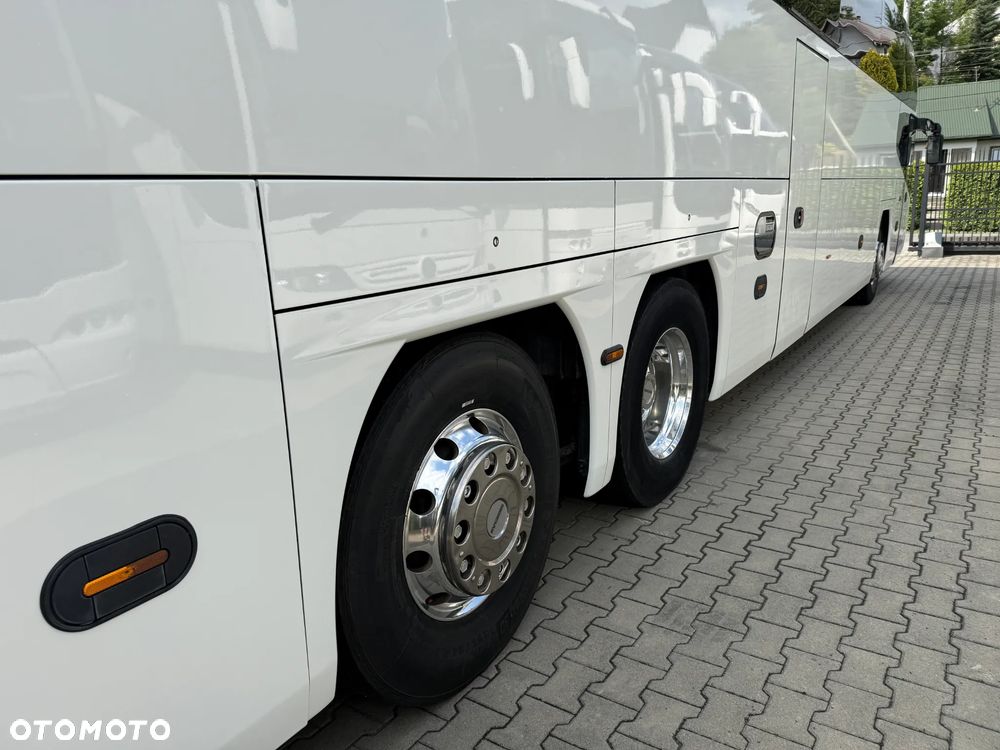 Neoplan Cityliner P16 / 14 metrów - 10