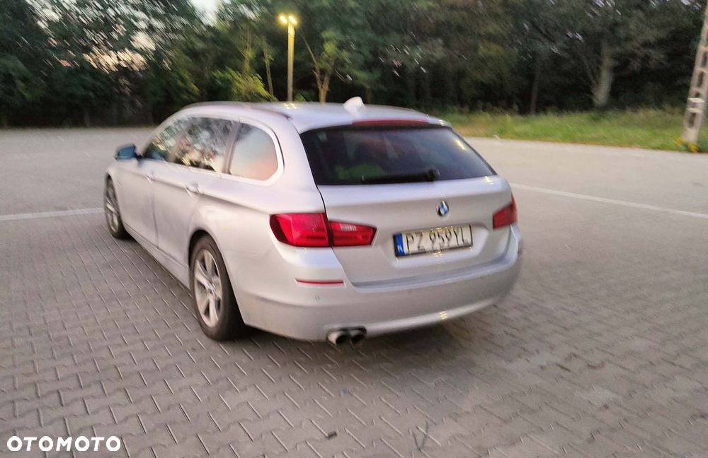 BMW Seria 5 520d - 11