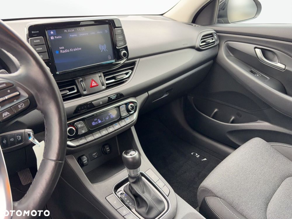 Hyundai i30 - 24