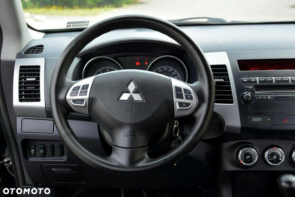 Mitsubishi Outlander 2.0 2WD Edition - 25