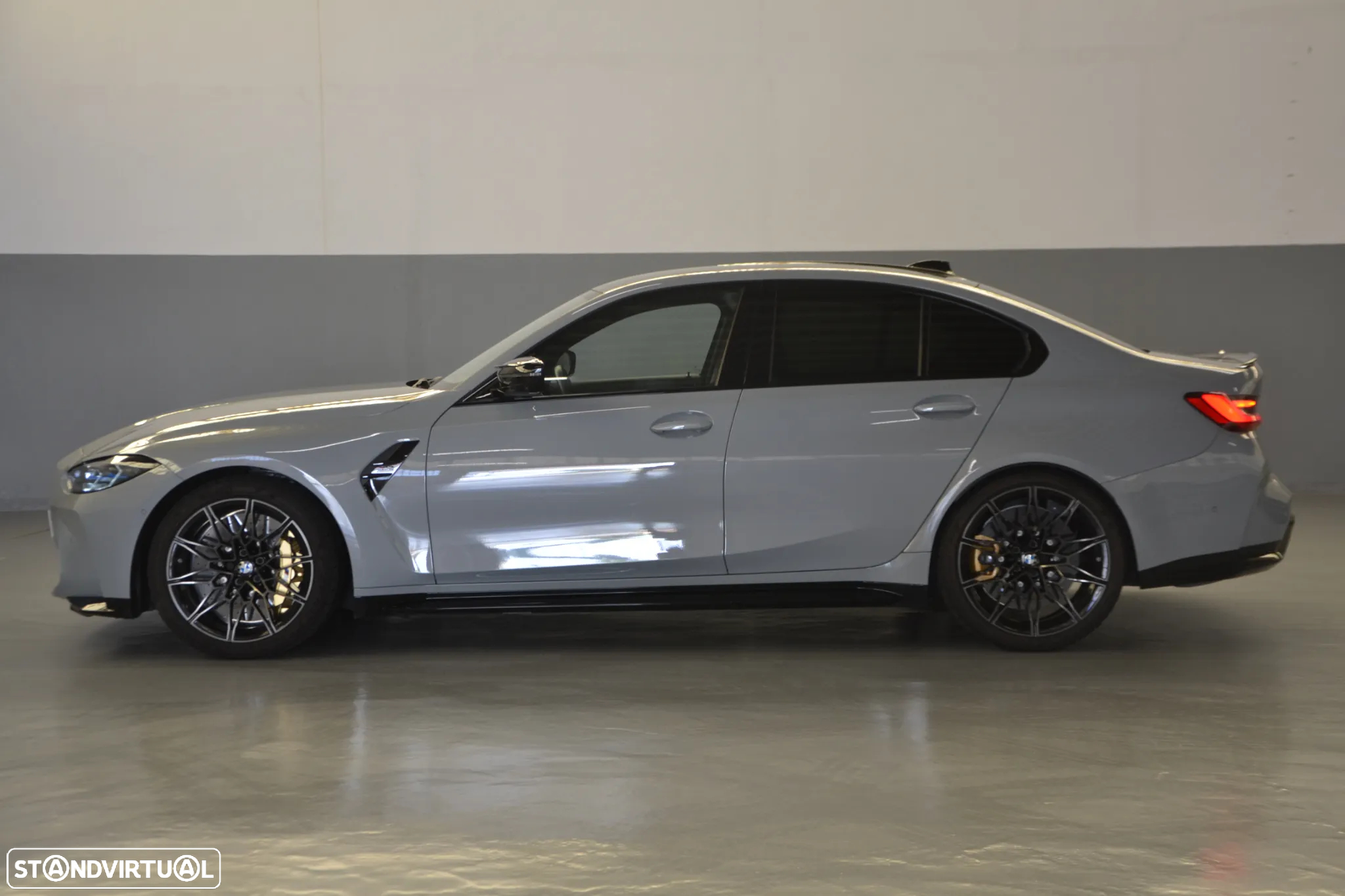 BMW M3 Competition xDrive - 4