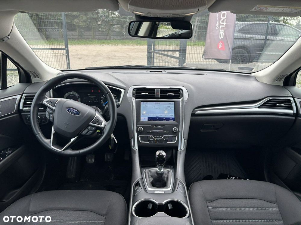Ford Mondeo - 21