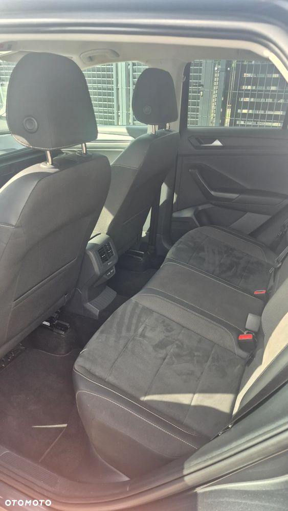 Volkswagen T-Roc 1.5 TSI Style DSG - 12